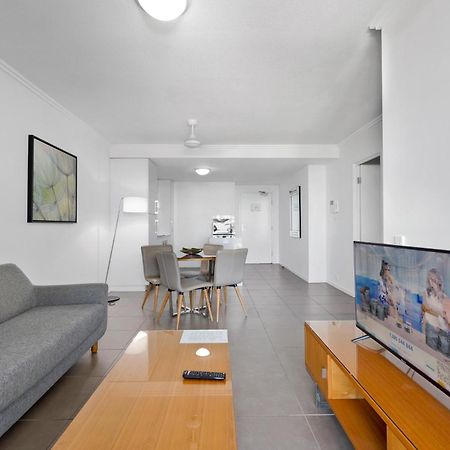 Pacific Sands Apartments Mackay Bagian luar foto
