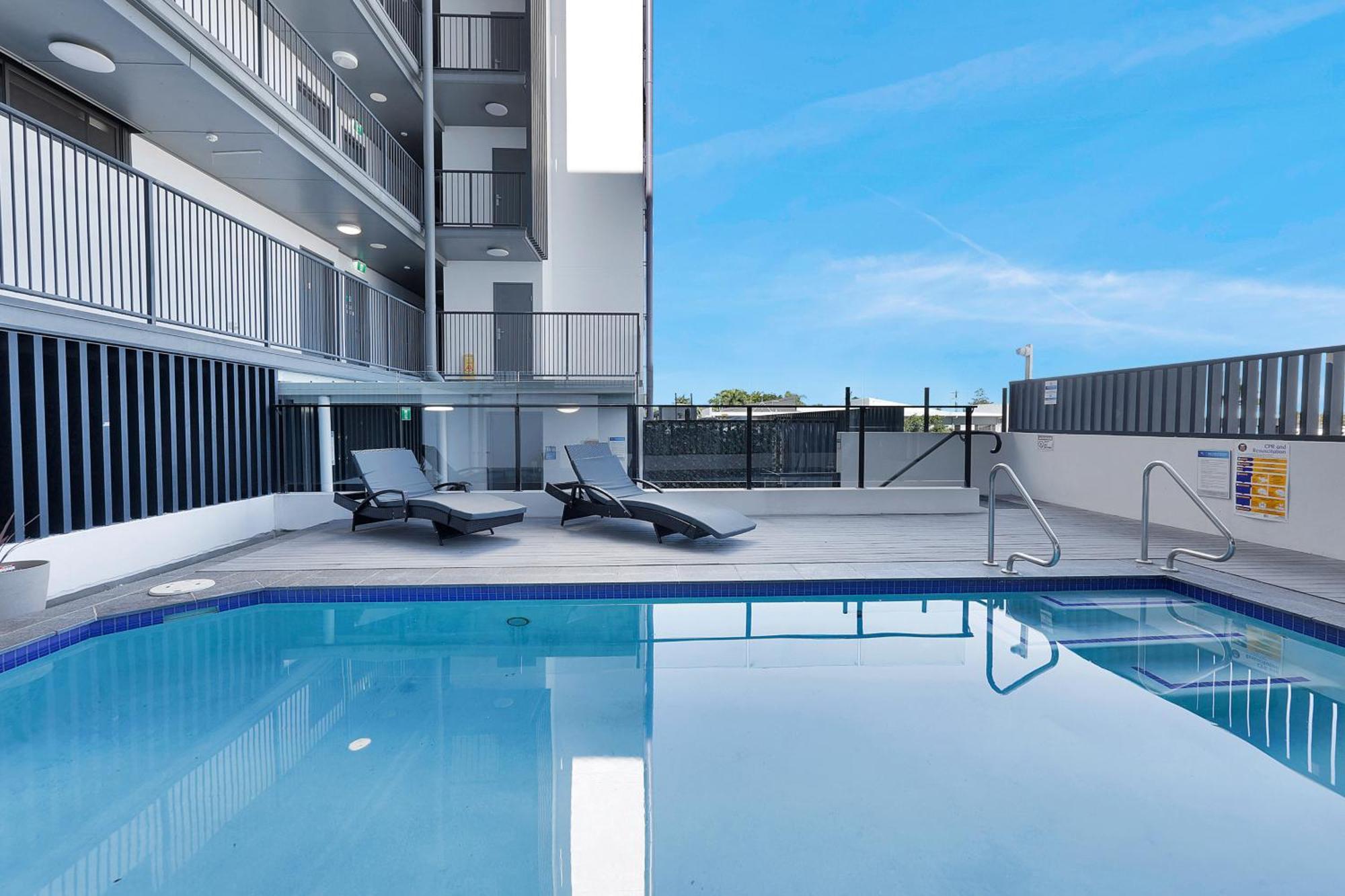 Pacific Sands Apartments Mackay Bagian luar foto