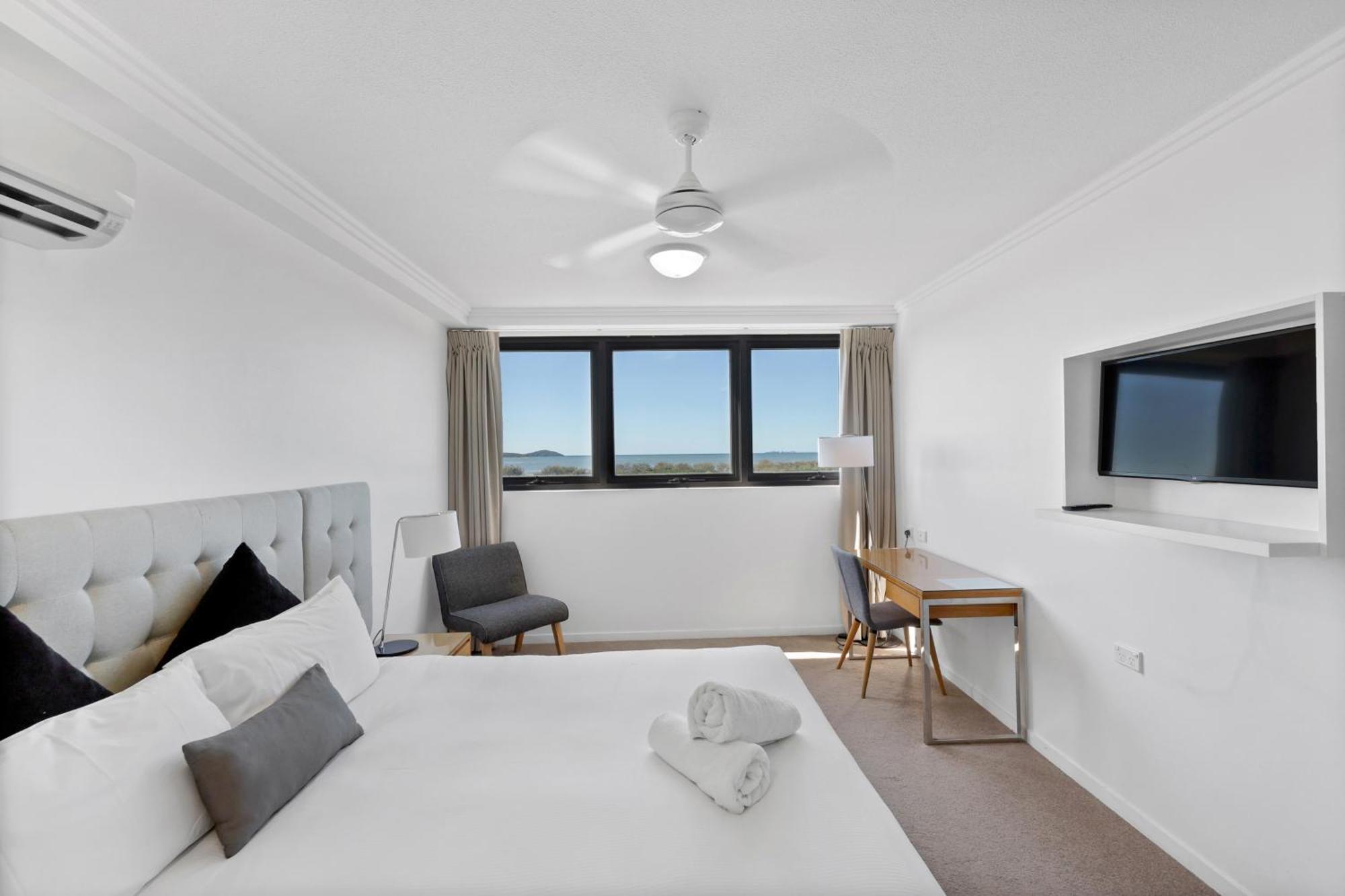 Pacific Sands Apartments Mackay Bagian luar foto