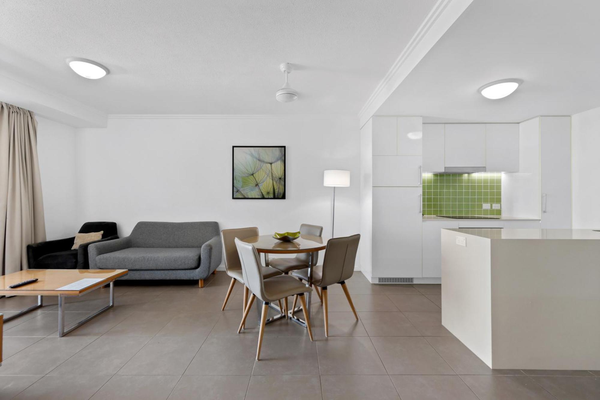 Pacific Sands Apartments Mackay Bagian luar foto