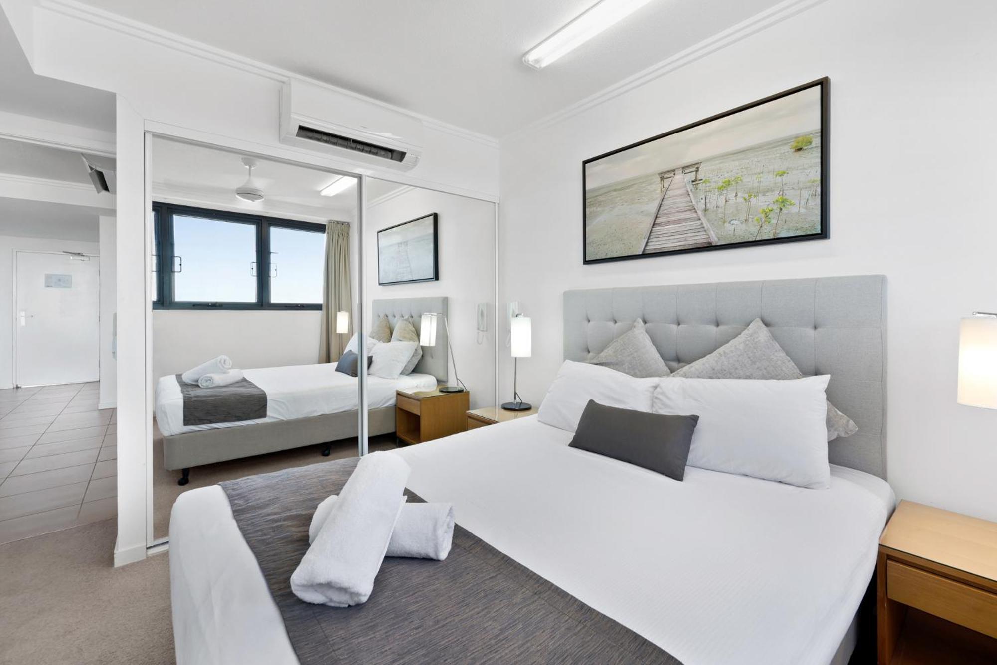Pacific Sands Apartments Mackay Bagian luar foto