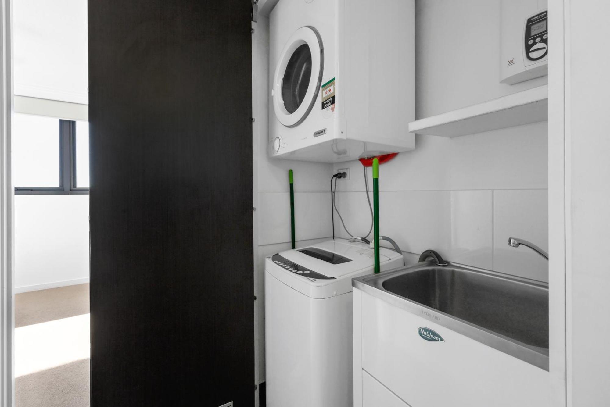 Pacific Sands Apartments Mackay Ruang foto