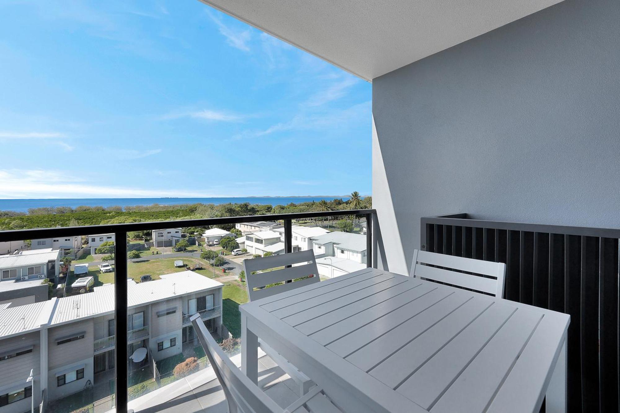 Pacific Sands Apartments Mackay Bagian luar foto