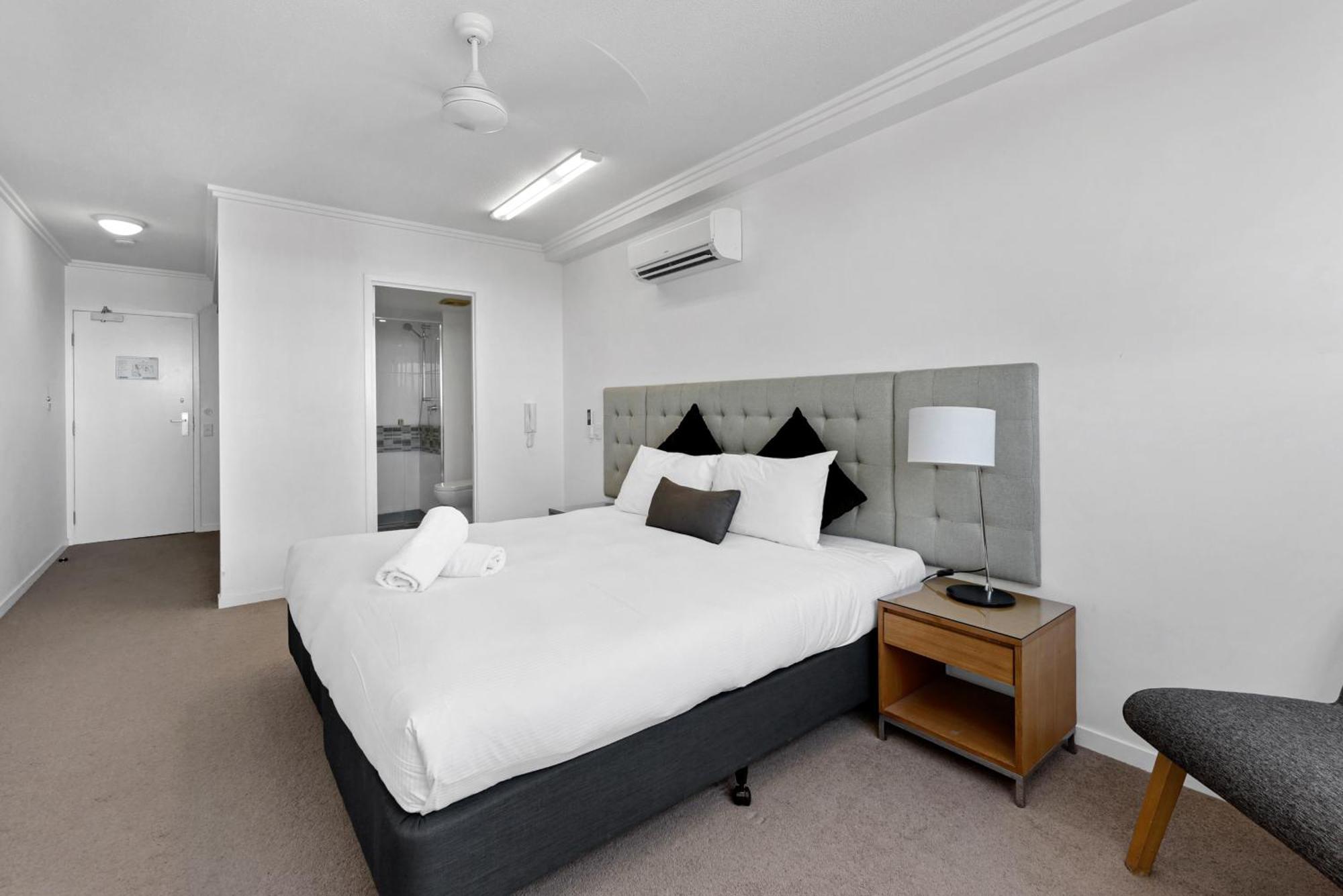 Pacific Sands Apartments Mackay Bagian luar foto