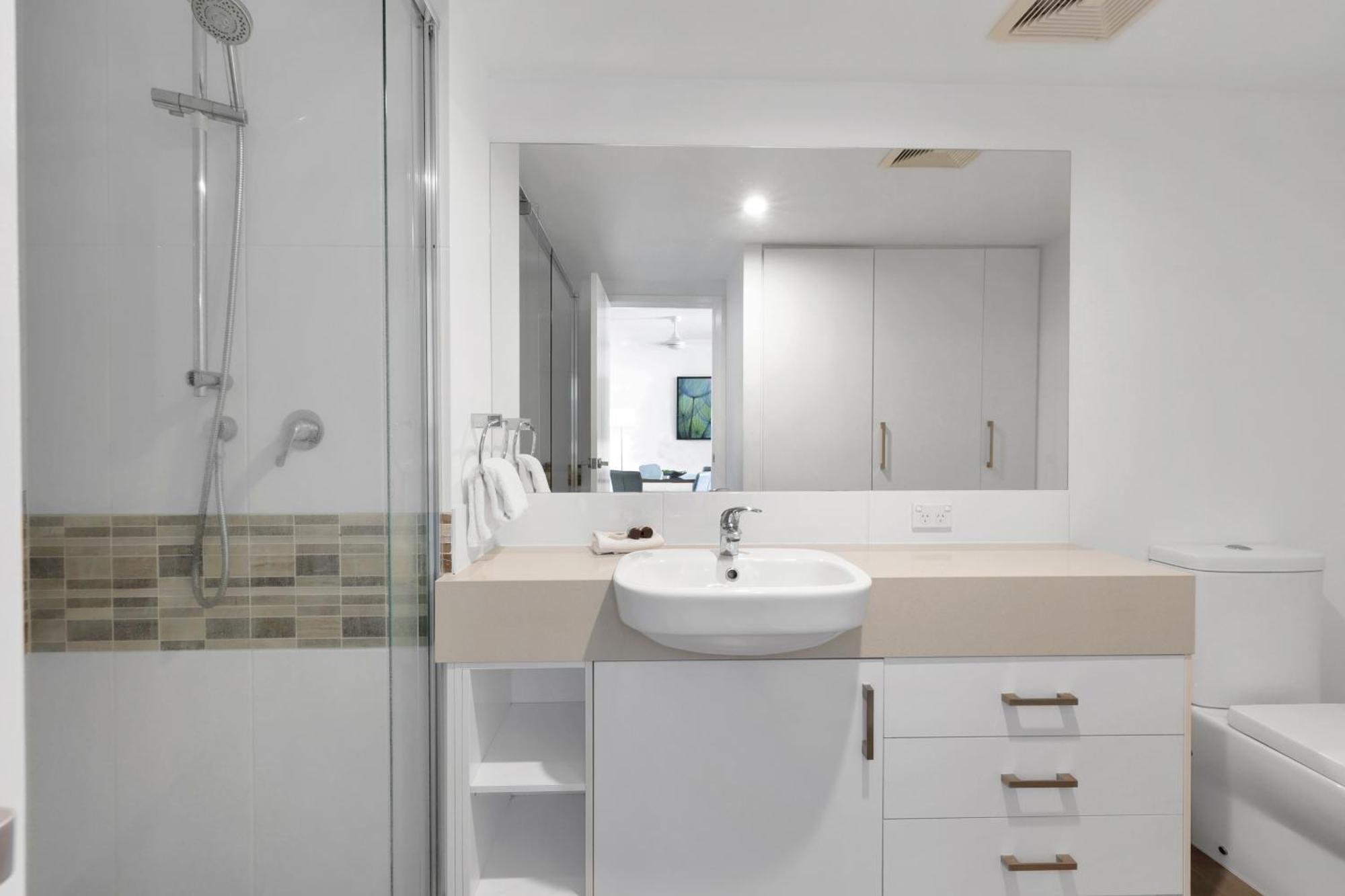 Pacific Sands Apartments Mackay Bagian luar foto