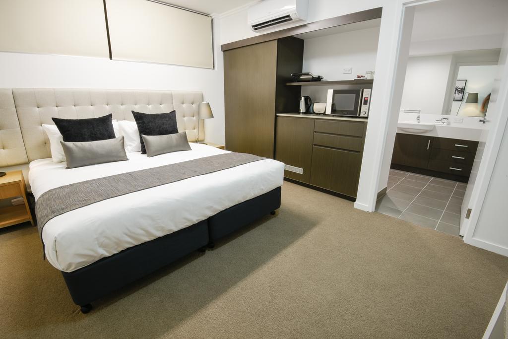 Pacific Sands Apartments Mackay Bagian luar foto