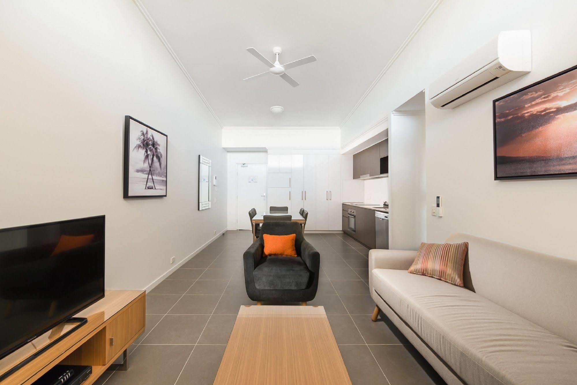 Pacific Sands Apartments Mackay Bagian luar foto